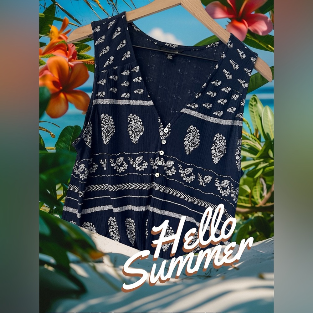 LUCKY BRAND NAVY TOP - Picture 2 of 9